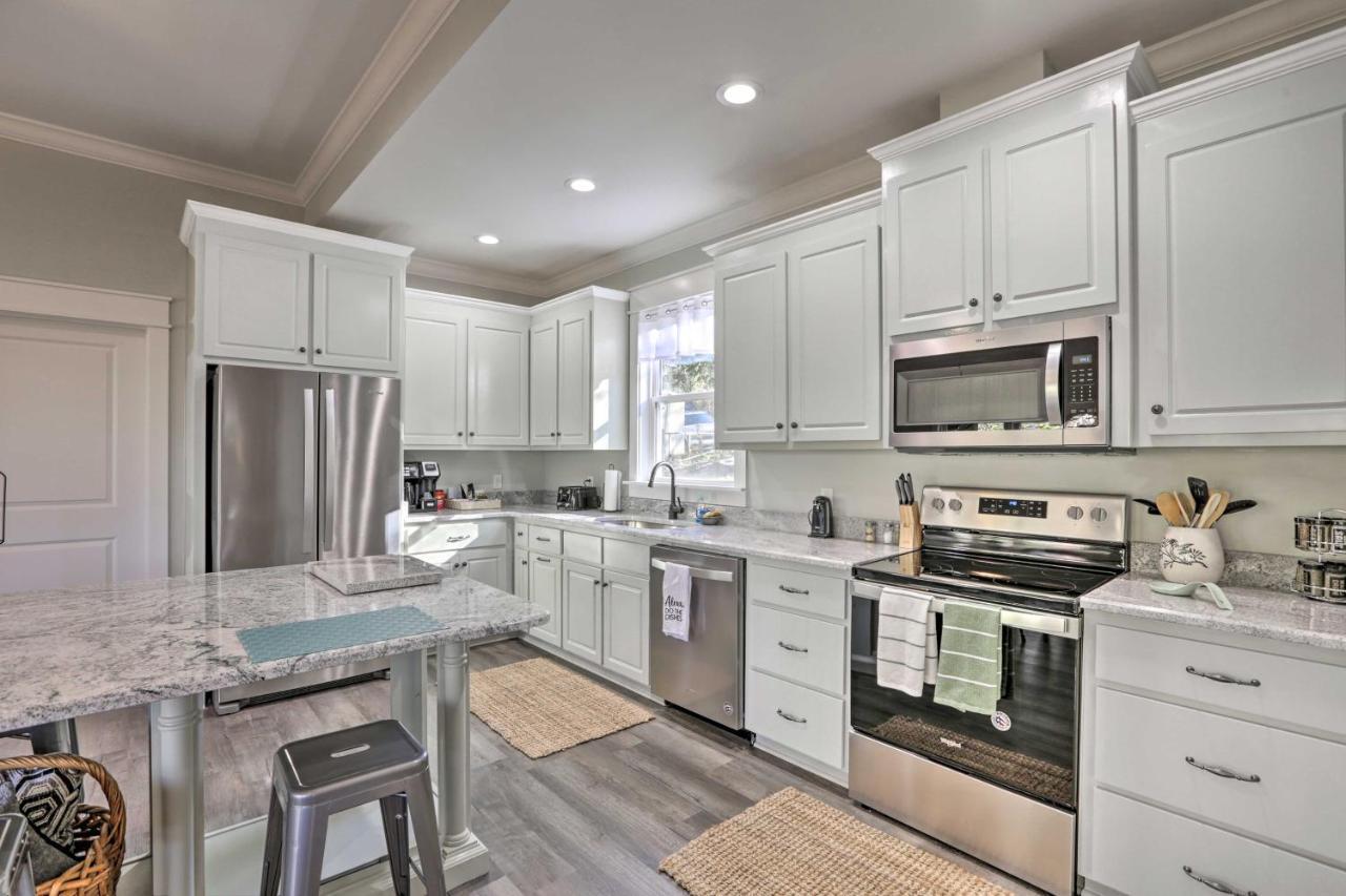White Oak Creek Home With Views, Deck And Pool Access! Юфола Экстерьер фото